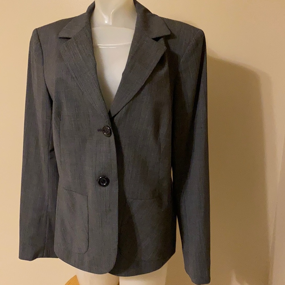 Blazer Lafayette 148 size 10 in excelente condition